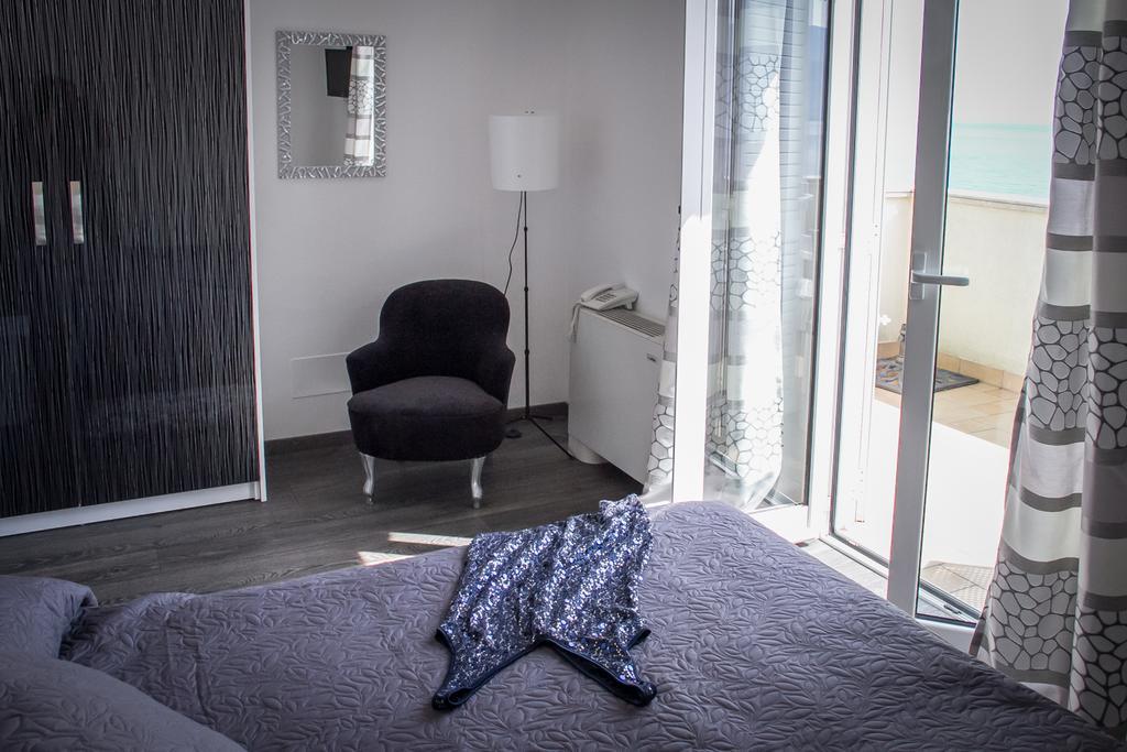 Apartments Villa Nora Rijeka Oda fotoğraf